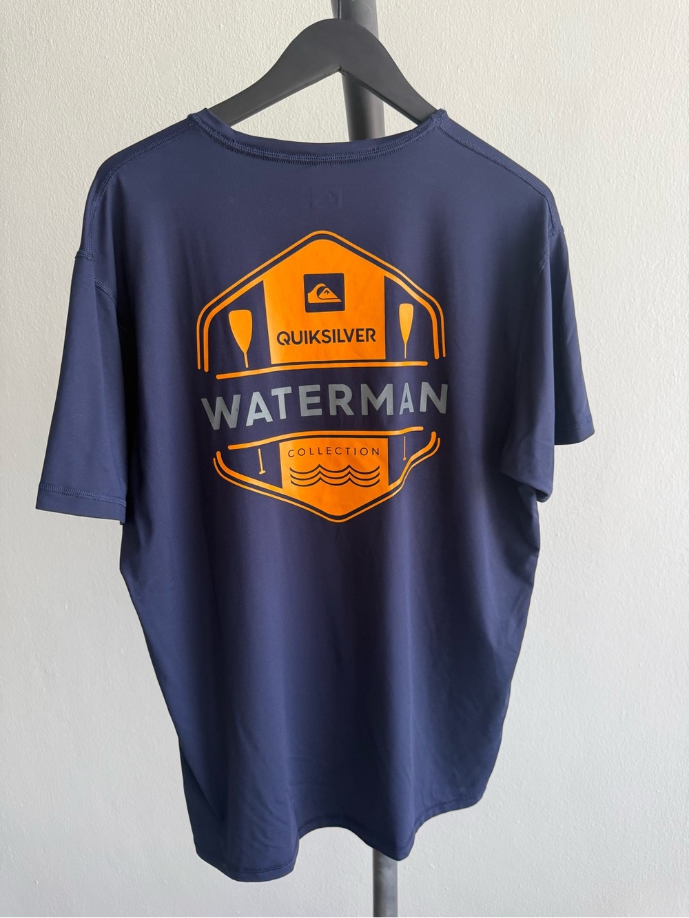 Quiksilver Waterman Collection Performance Shirt Men XL Navy Orange Graphic